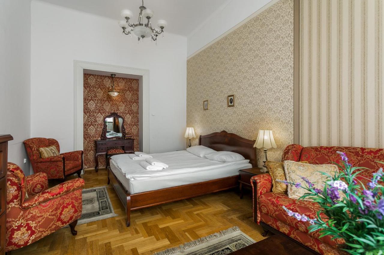 The Spiski Palace Apartments كراكوفيا المظهر الخارجي الصورة